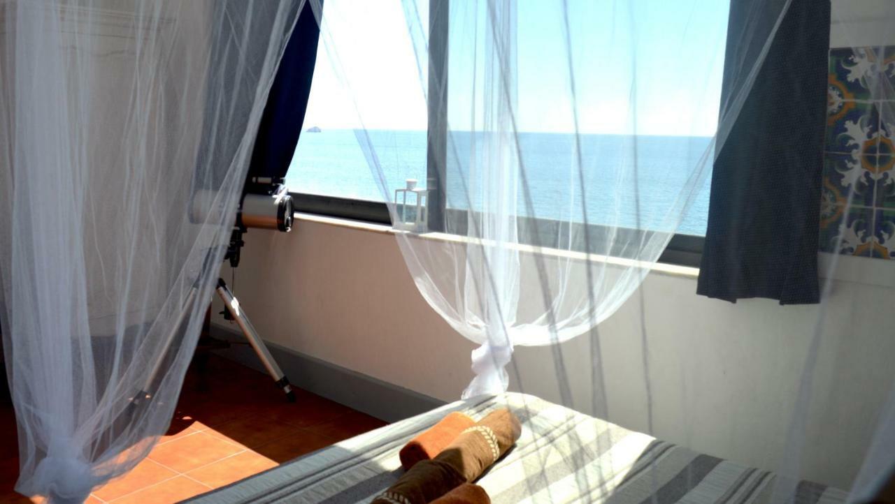 Teocle Beach Rooms Джардини-Наксос Экстерьер фото